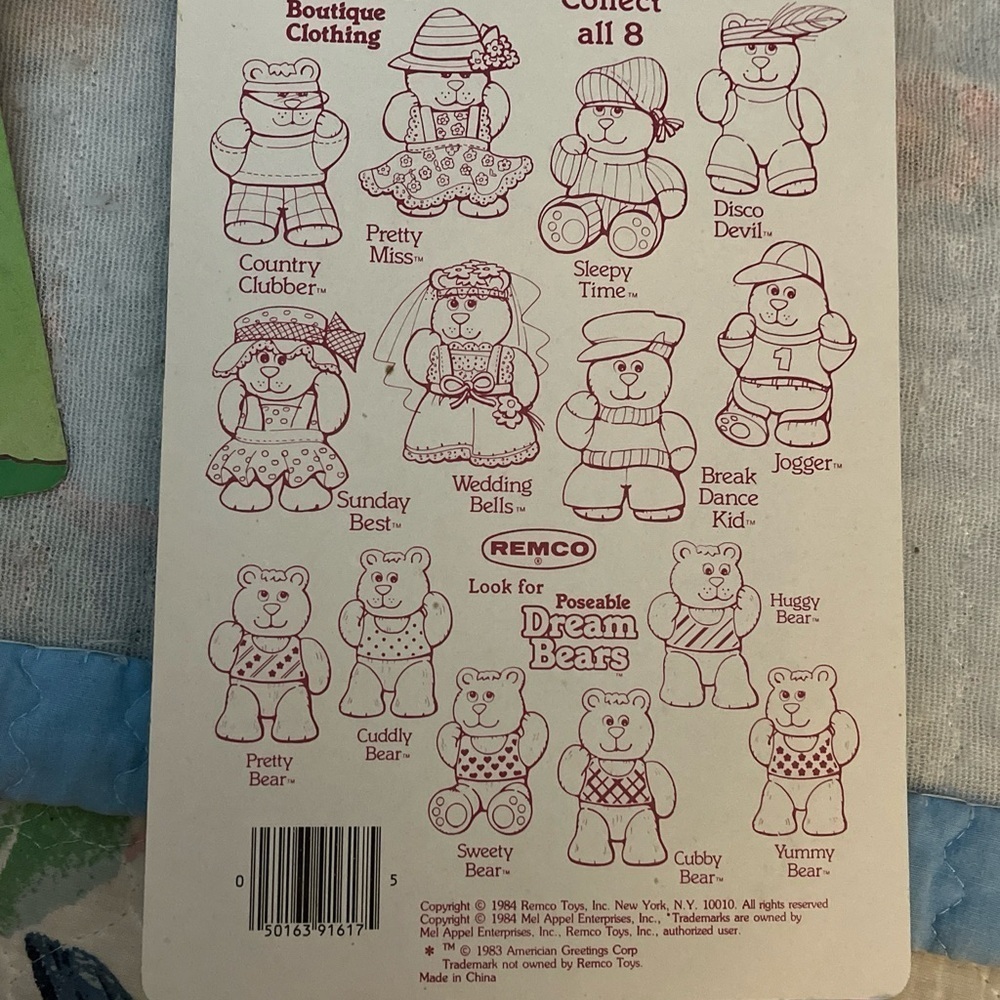 Vintage Remco Purple Dream Bear & Plus 9 Outfits - Picture 13 of 16